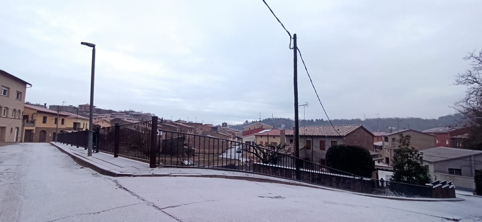 Primera nevada de l'any a l'Estany
